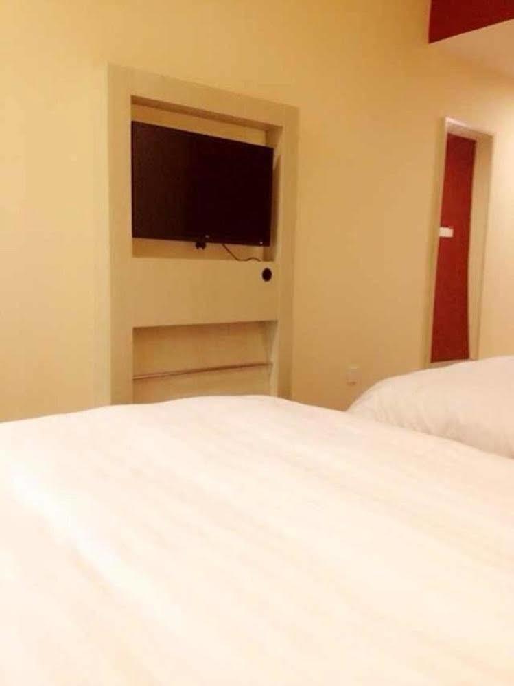 Hanting Hotel Shanghai Jiaotong University Jiangchuan Road Second Branch Exterior photo